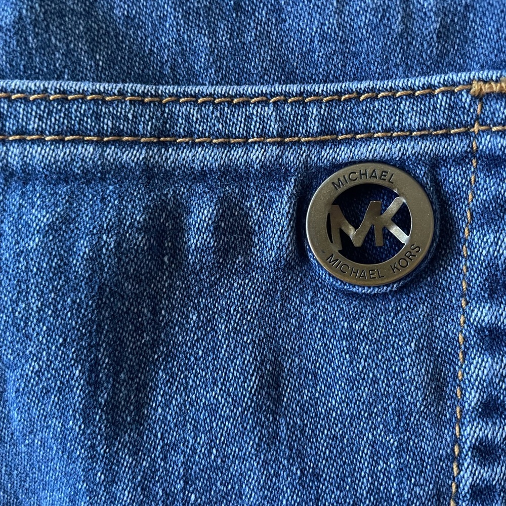 Woman’s Skinny Michael Kors Jeans - Picture 3 of 5